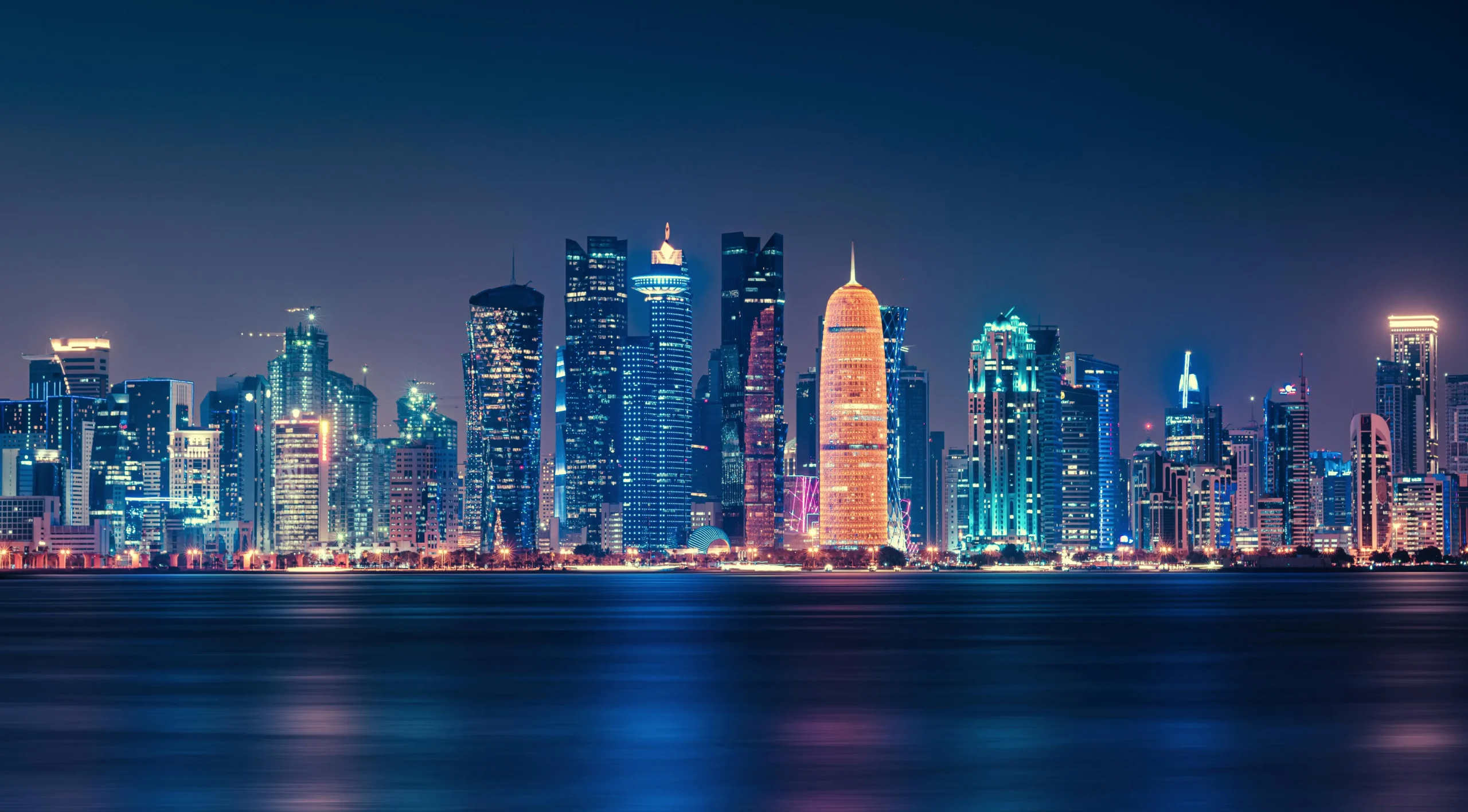  از دل بیابان تا قلب مدرنیته خاورمیانه 